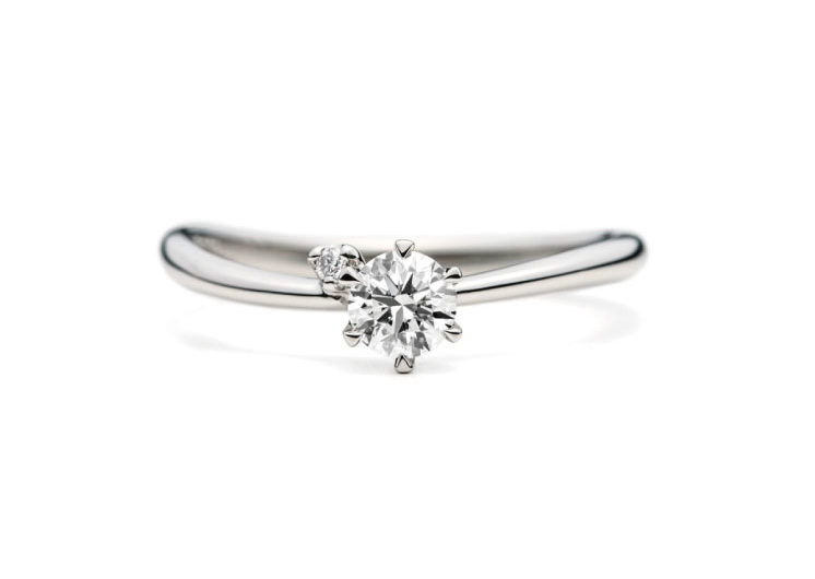 
糸モチーフの指輪言葉のあるエルドーセレクトブランドアフラックス／AFFLUX『ルフィル／飾らない気持ち』