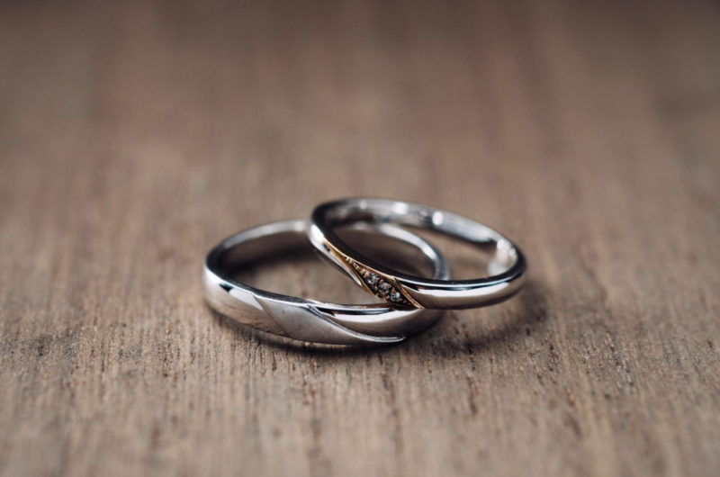 
柔らかいVラインコンビのエルドーオリジナルブランド『エルドラド／EL dorado』