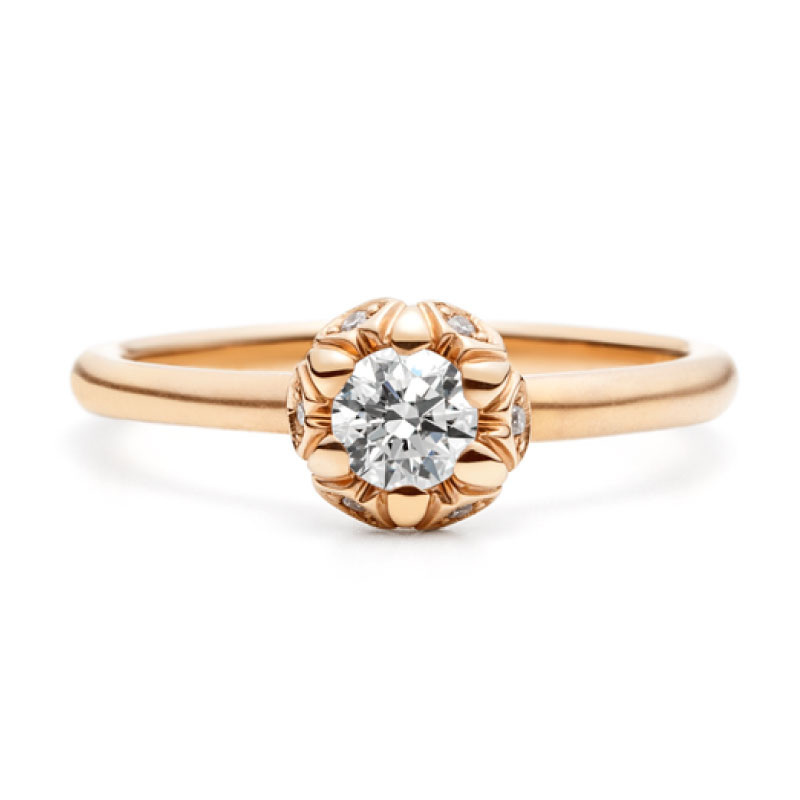 
アンティークリングをモチーフのエルドーセレクトブランドアフラックス／AFFLUX『アニバーサリー／共に時を刻む』