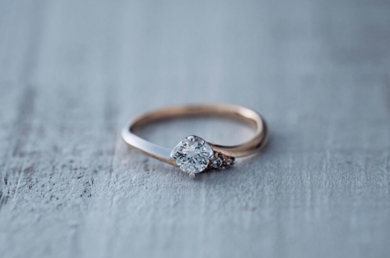 
Ｓラインのエンゲージのエドーオリジナルブランド『メリア／melia』