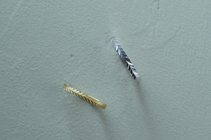 
ローレルの葉っぱの模様のエドーオリジナルブランド『シュシュ／Chou Chou』