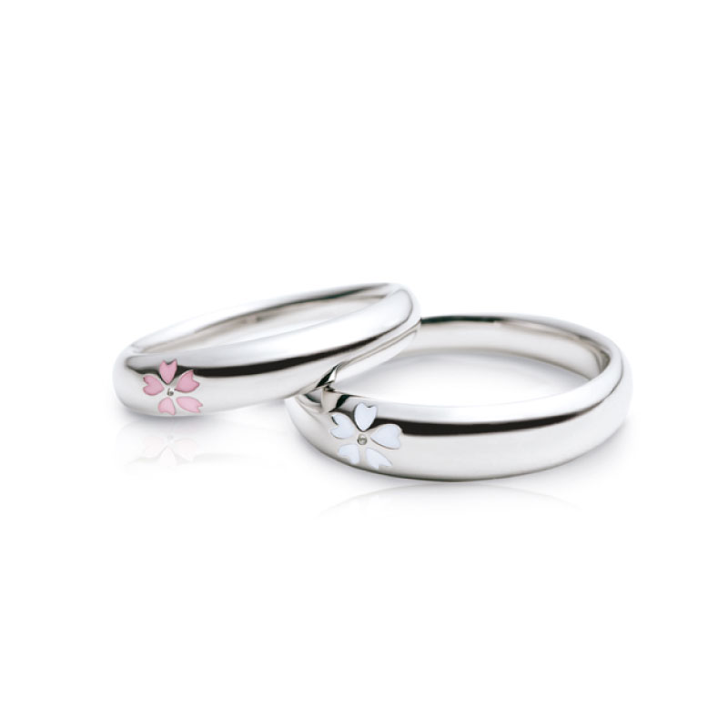 
桜の花をモチーフの指輪言葉のあるエルドーセレクトブランドアフラックス／AFFLUX『シーズン／いつも笑顔』