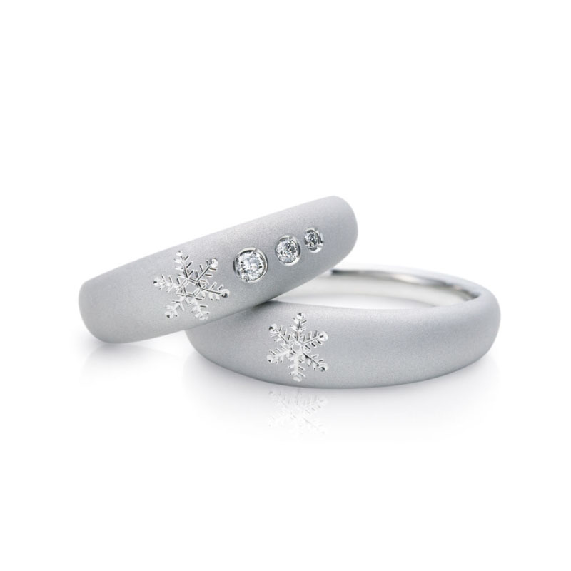 
雪をモチーフの指輪言葉のあるエルドーセレクトブランドアフラックス／AFFLUX『スノー／無垢な想い』