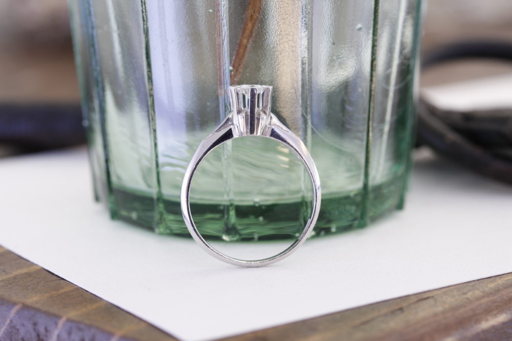 昔購入した指輪のダイヤを使って今風へと