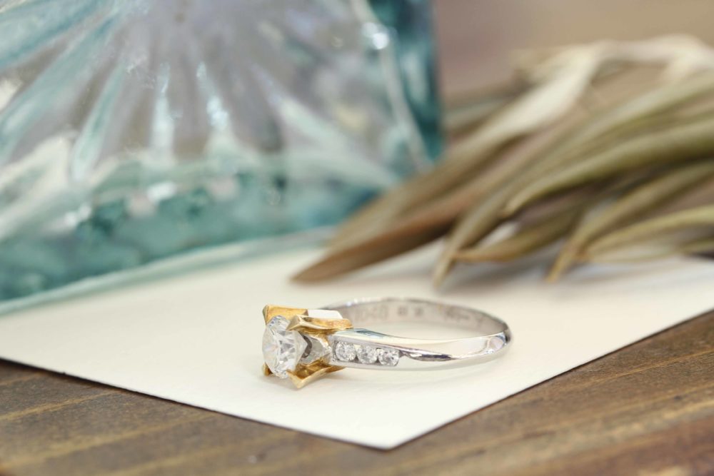 思い出の婚約指輪を形を変えて