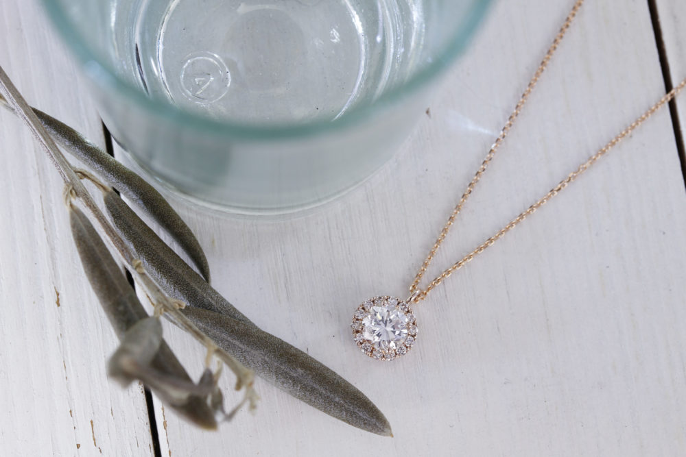 思い出の婚約指輪を形を変えて