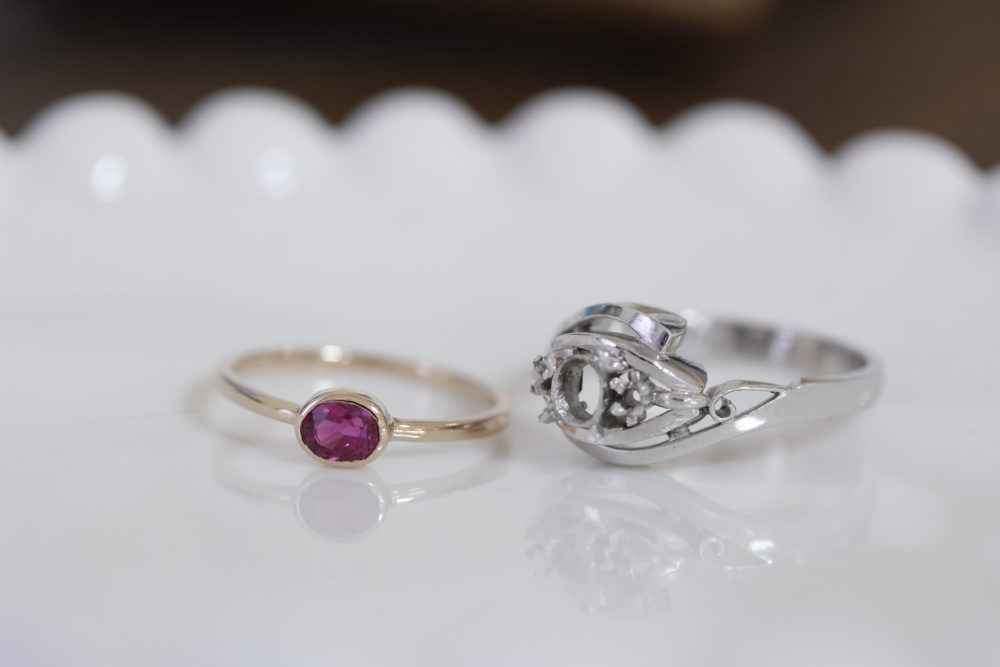 ルビーの指輪を<br />
普段使いの指輪に