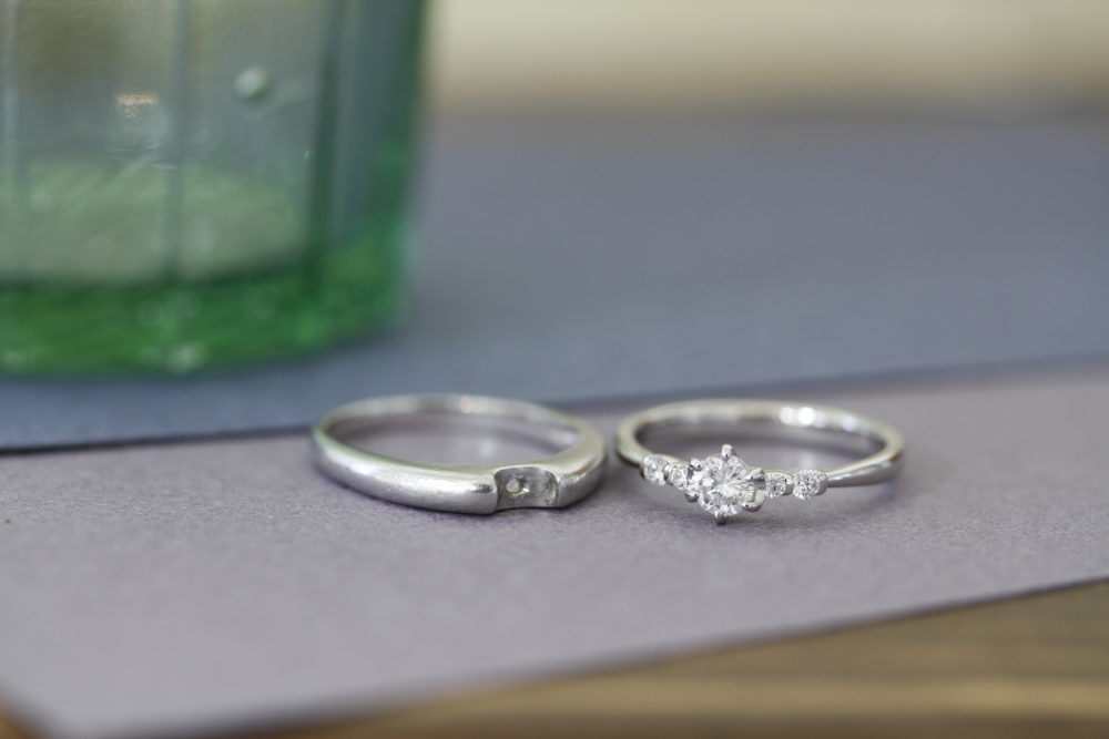 ご自身の婚約指輪を<br />
今風のデザインへと