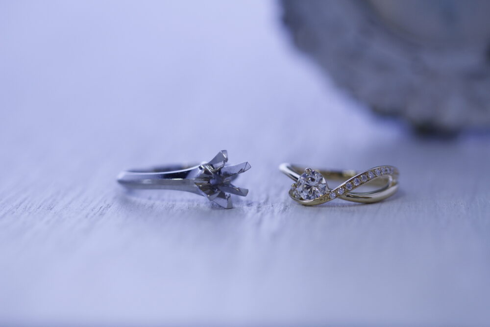立爪婚約指輪を気に入ったデザインに