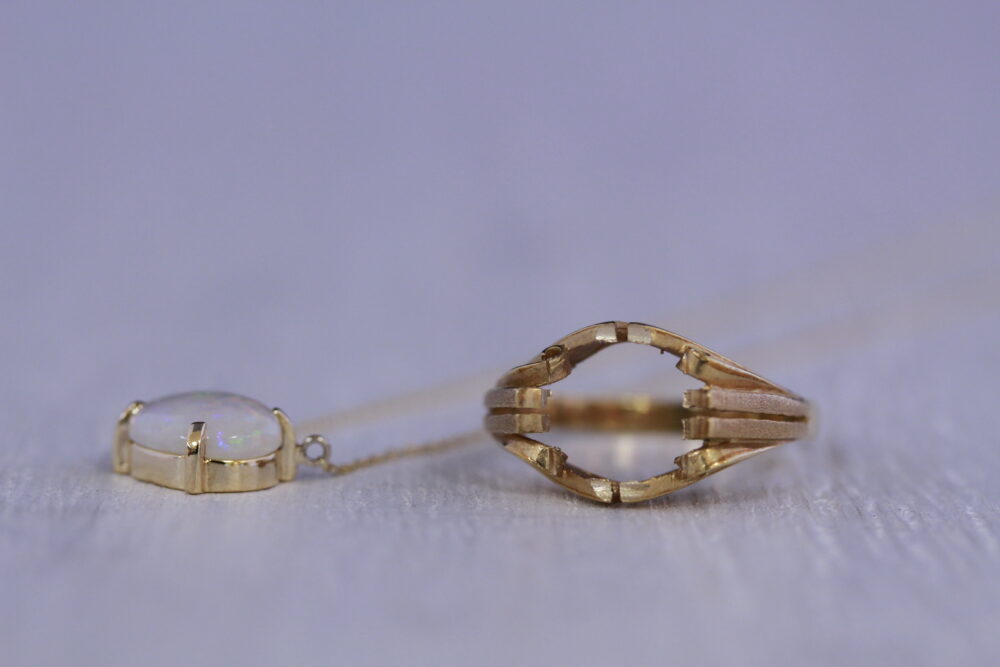 お婆様のオパールをネックレスへ