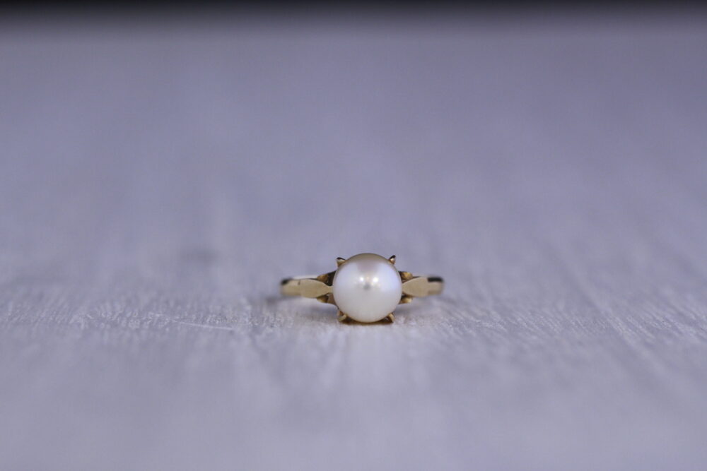 パールの指輪をネックレスへ