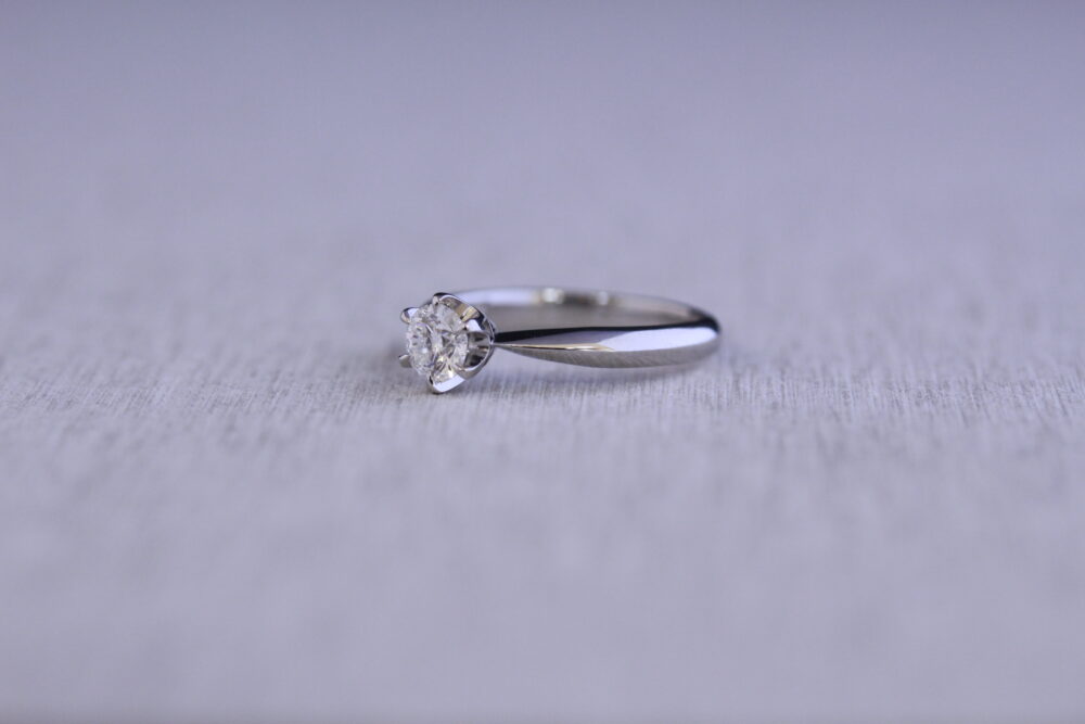 婚約指輪をデザイン変更