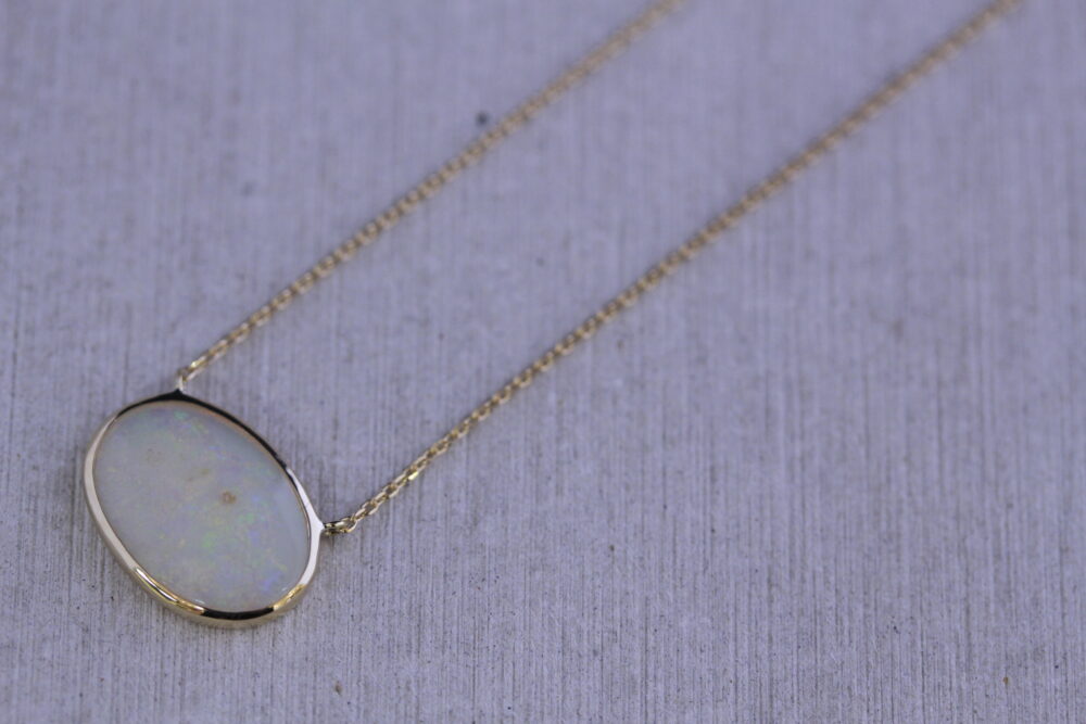 オパールの指輪をネックレスへ