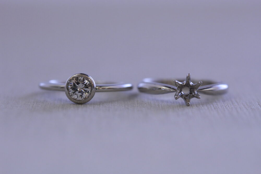 婚約指輪を普段使いできるデザインの指輪へ。