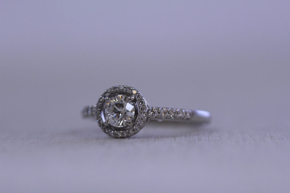 婚約指輪をデザイン変更