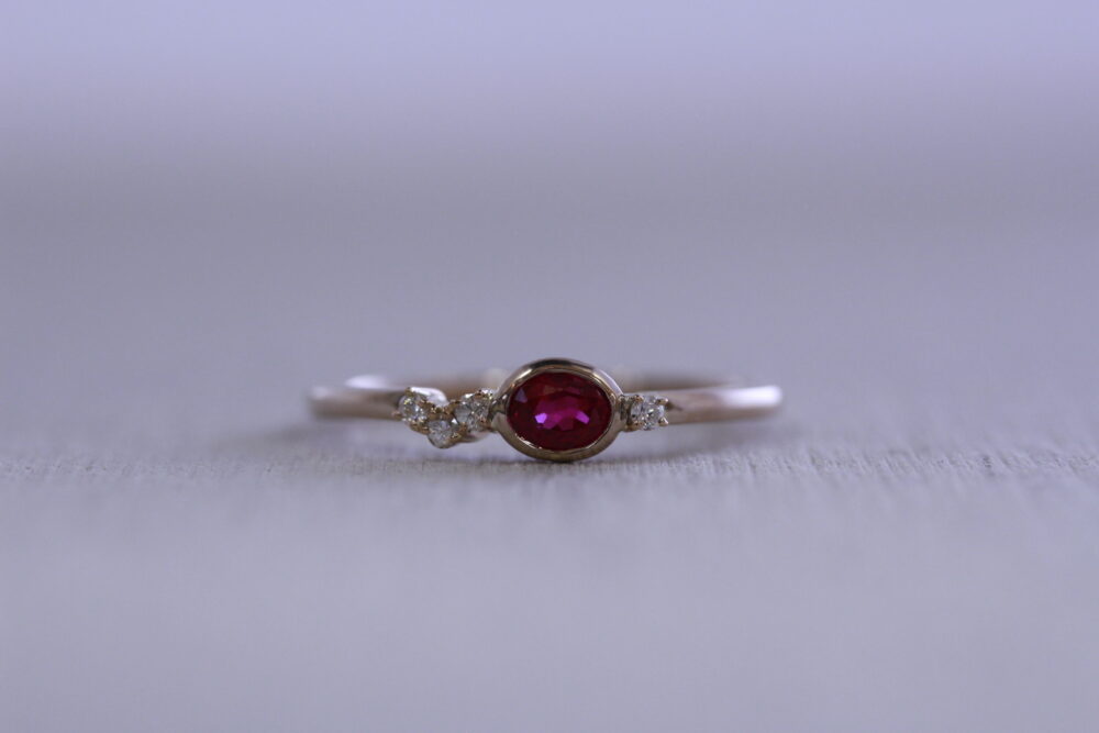 ルビーの指輪をブレスレット＆リングの2つに
