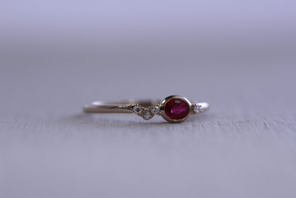 ルビーの指輪をブレスレット＆リングの2つに