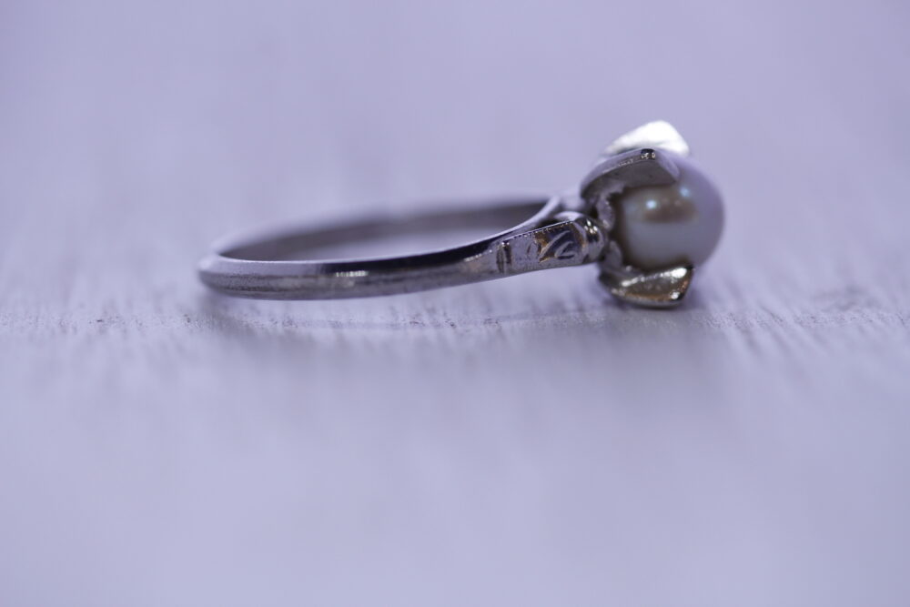 パールの指輪をネックレスへ