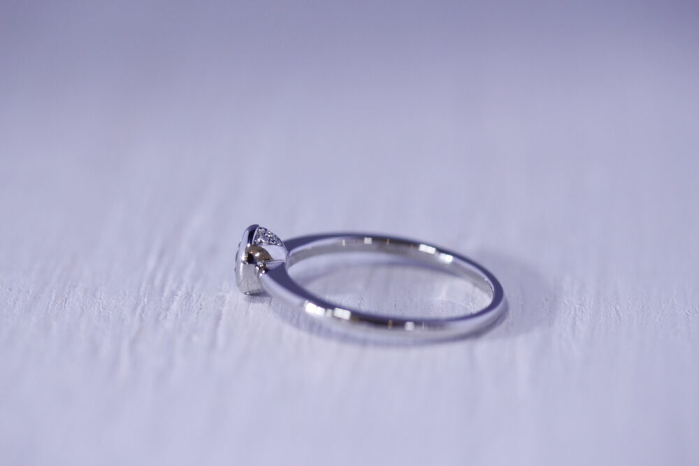 ダイヤリングのデザイン変更