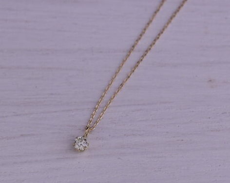 ダイヤのルースをネックレスへ