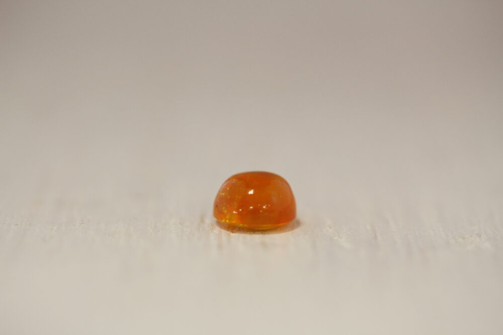 カーネリアンのルースを指輪へ