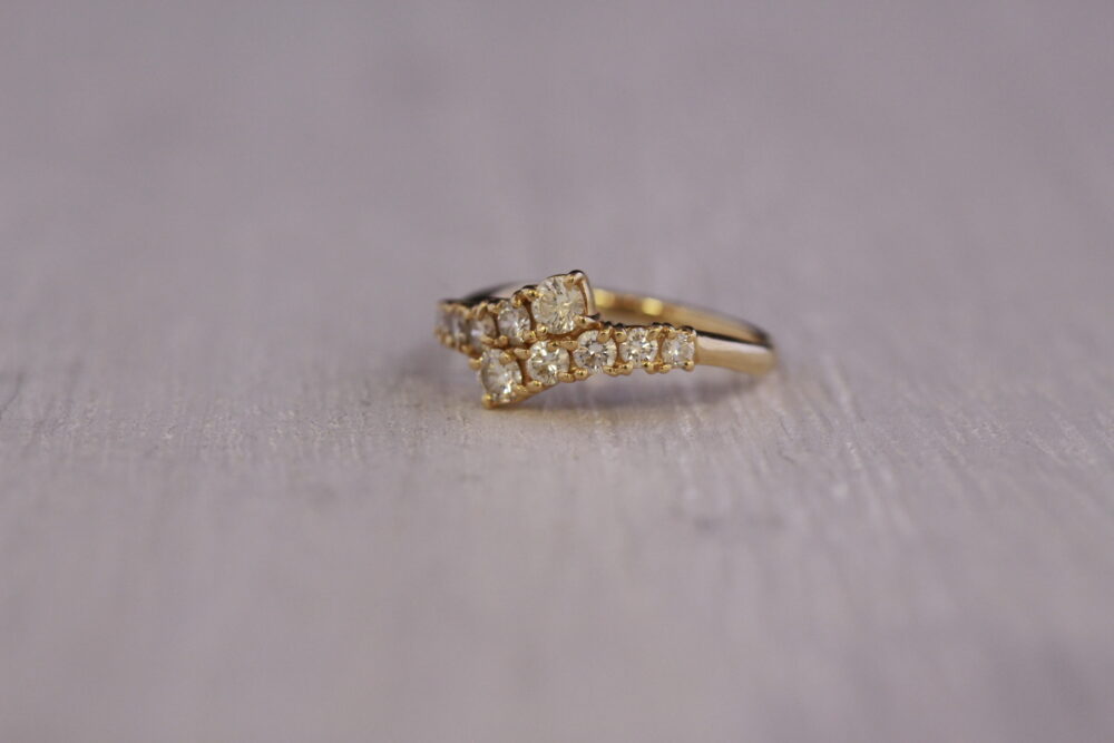 ダイヤリングのデザイン変更