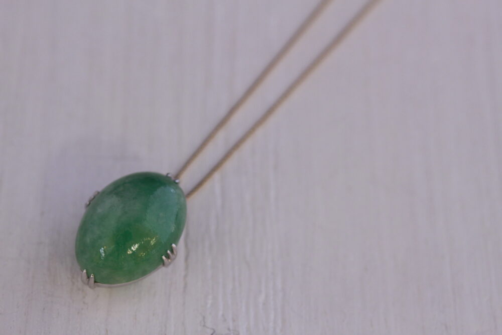 翡翠の指輪をネックレスへ