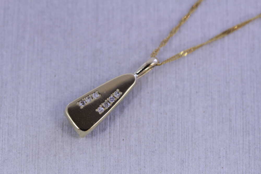 オパールのルースからネックレスに