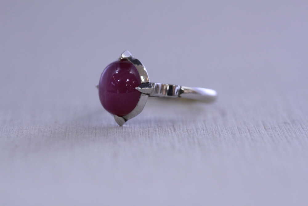 ルビーの指輪をシンプル指輪に