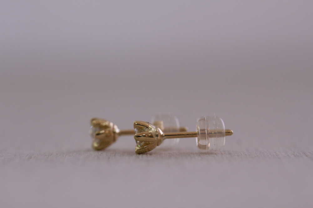 ダイヤのイヤリングをピアスに