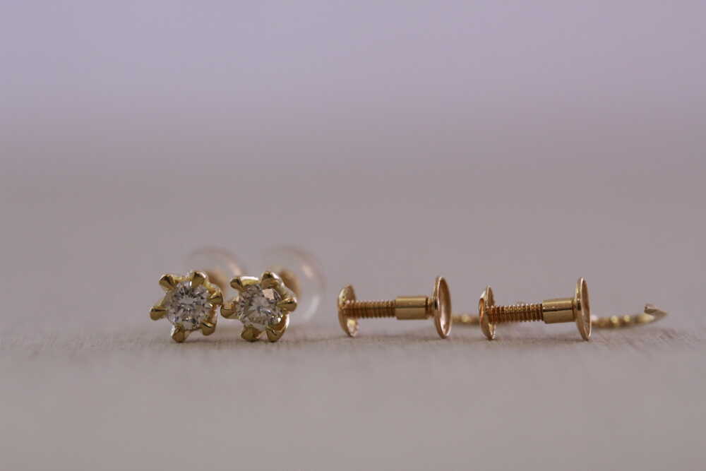 イヤリングからピアスへ