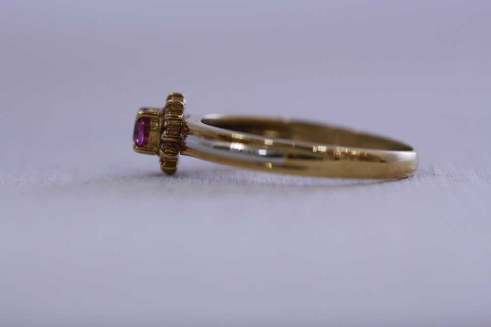 ルビーの指輪をネックレス