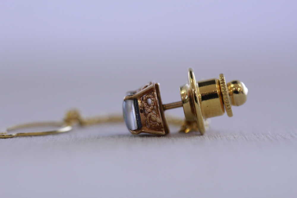 オーパールのタイピンからネックレス へ