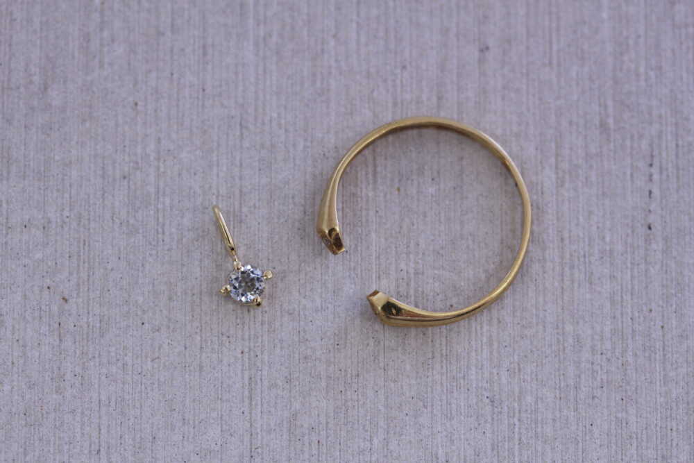 アクアマリンの指輪からネックレストップへ