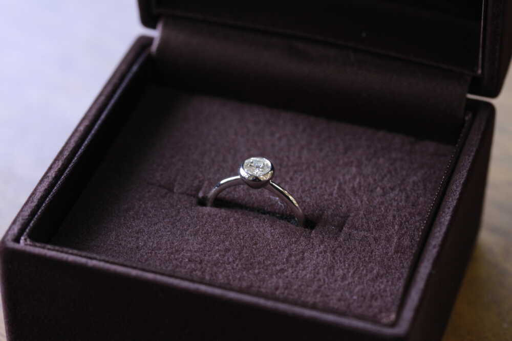 6本爪のダイヤリングのデザイン変更