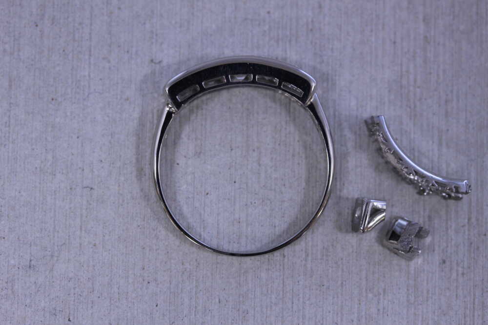 使いにくピアスから使いやすく