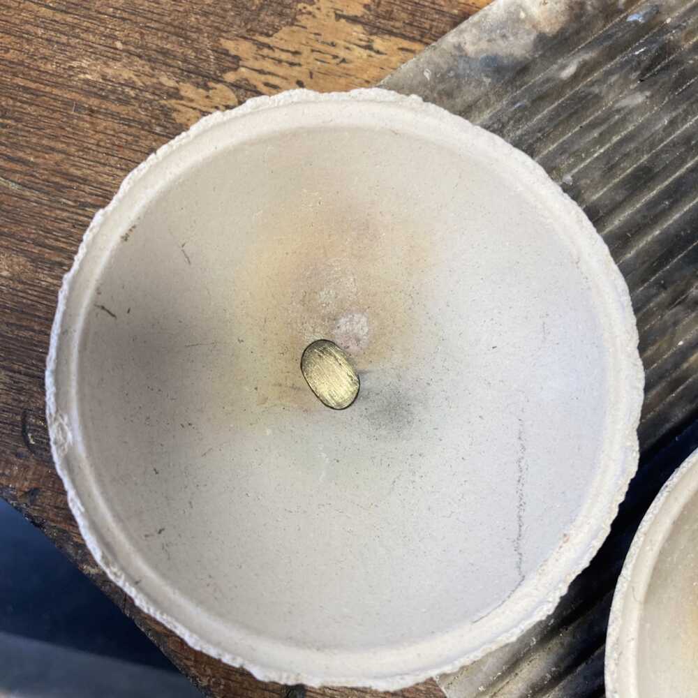 祖父の形見の指輪を溶かしてネックレスに