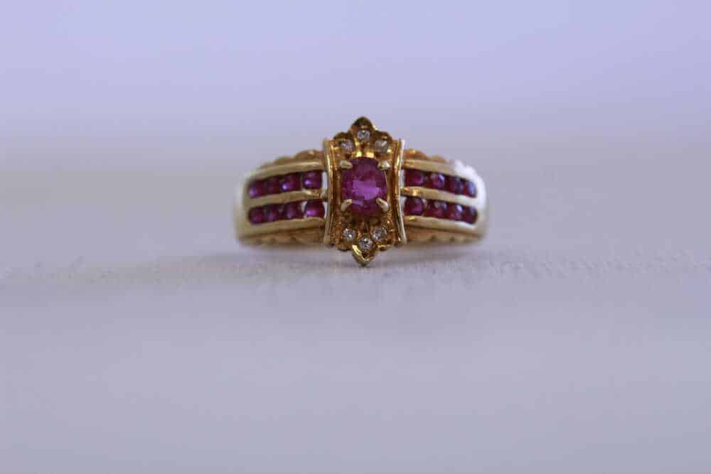 形見のルビーの指輪でネックレスに