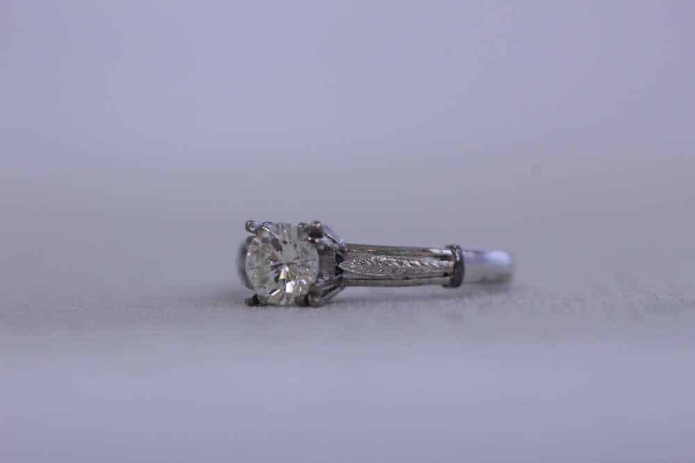 祖母のダイヤの指輪を指輪に