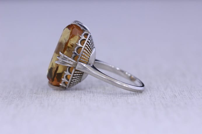 指輪からネックレストップにリメイク