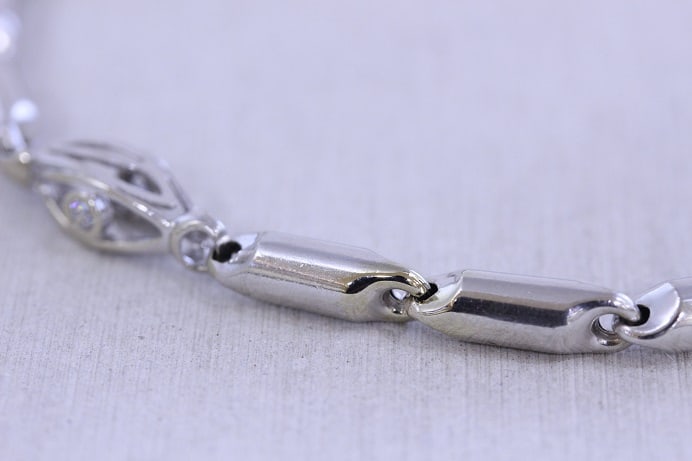 ネックレスの修理も対応