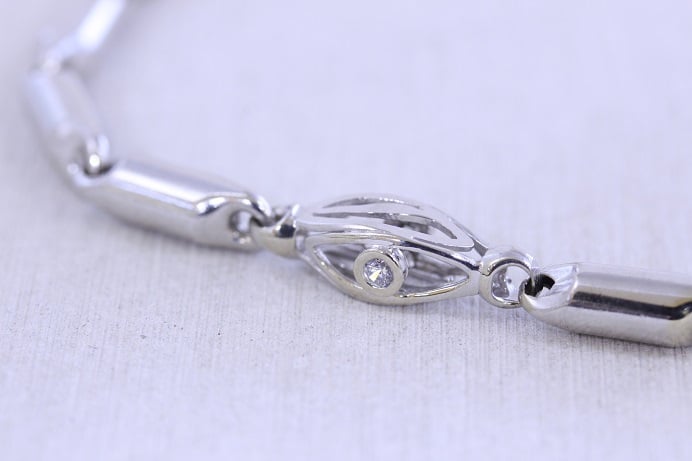 ネックレスの修理も対応