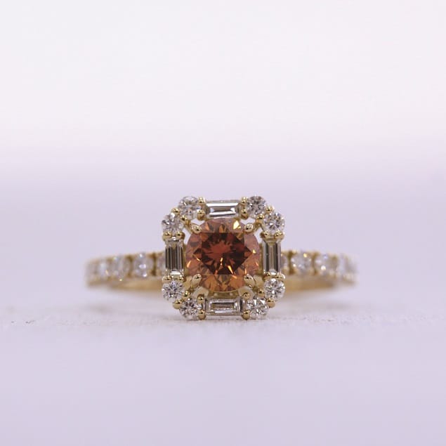 
ブラウン・オレンジダイモンド指輪