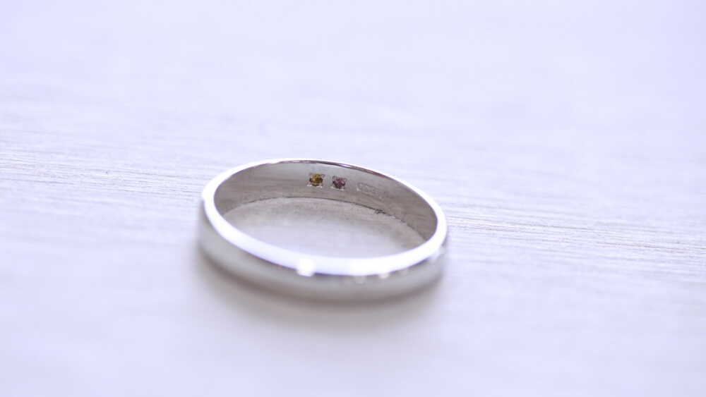 想いでが沢山つまった２本の指輪を１本に