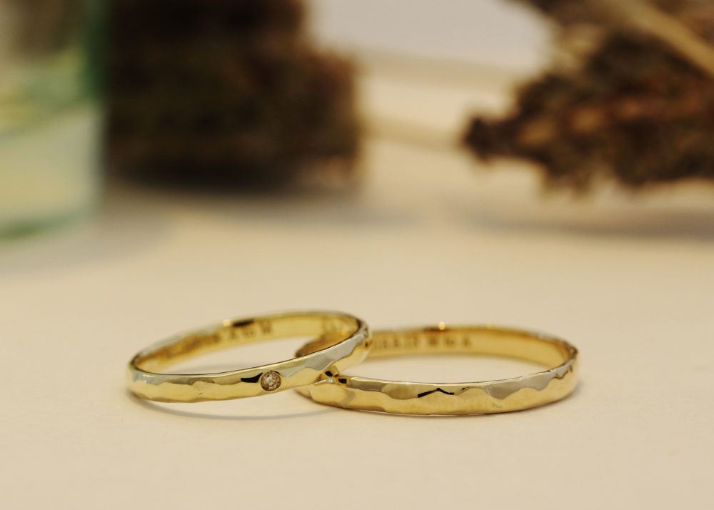 エルドーオリジナルの結婚指輪「シュシュ」