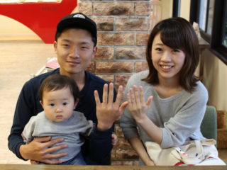 広島県三原市の井上様ご夫妻(マリッジリングをご購入)